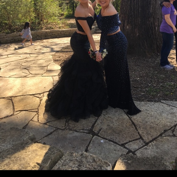 Prom dress from 2018! - Picture 1 of 8